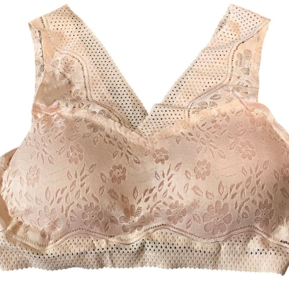 Sz 2x Bra Pink and Lacy New
